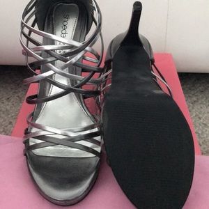 Silver and black shoe dazzle heel